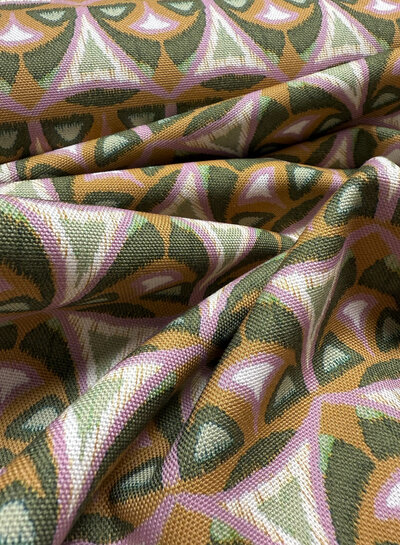 Madeline Sixties Scallop - canvas