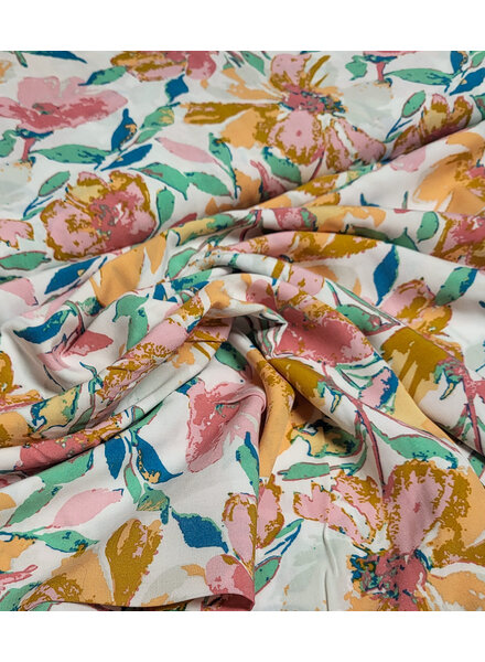 Madeline floral splendor salmon and pink - viscose