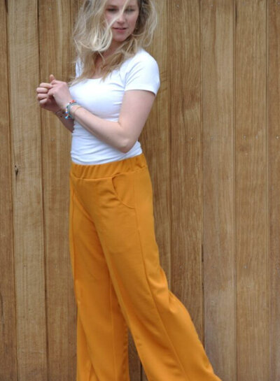 Bay pants Sunday 21/9/2025