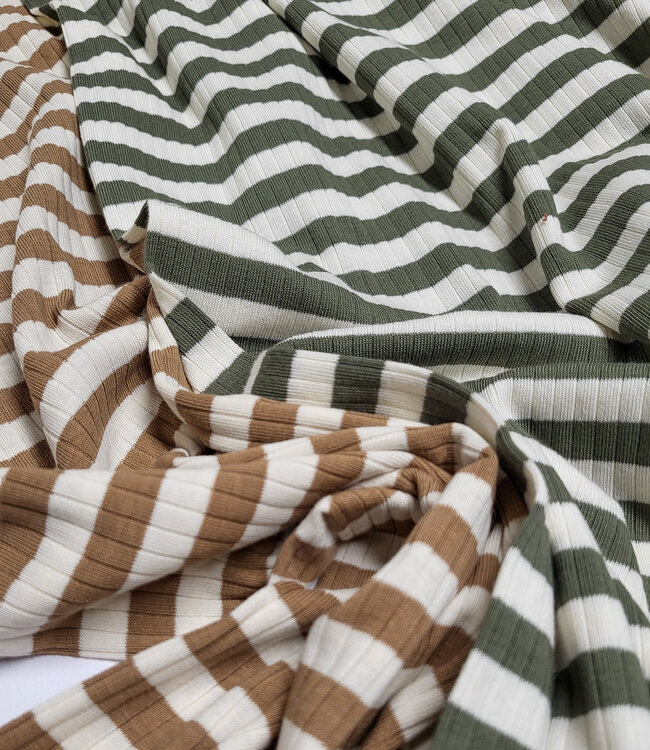 camel stripes - ribbed knit
