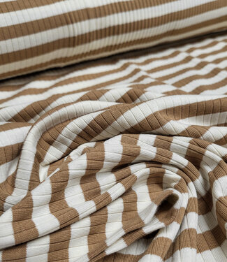 camel stripes - ribbed knit