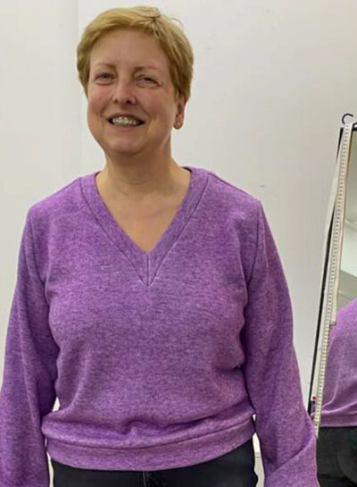 Charlie truitje met V-hals zondag 16/11/2025