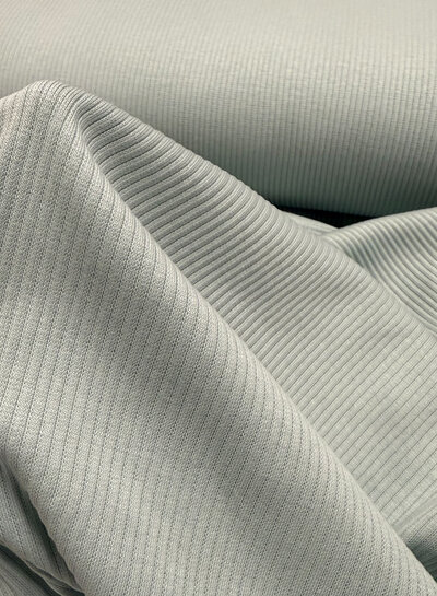 mintblauw - zachte ribtricot