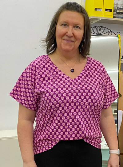 V-neck technique in T-shirt Sunday 12/10/2025