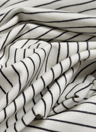 off-white with anthracite lines - jersey