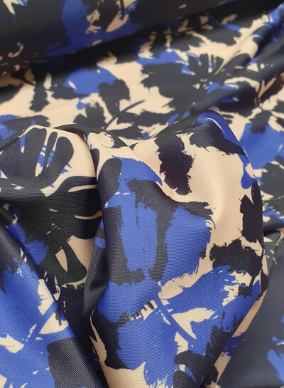 Madeline prachtige blauwe bloemen - swimwear - lycra - UV bestendig factor 50