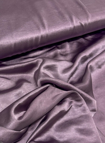 Madeline mauve - prachtige satijn - high drape