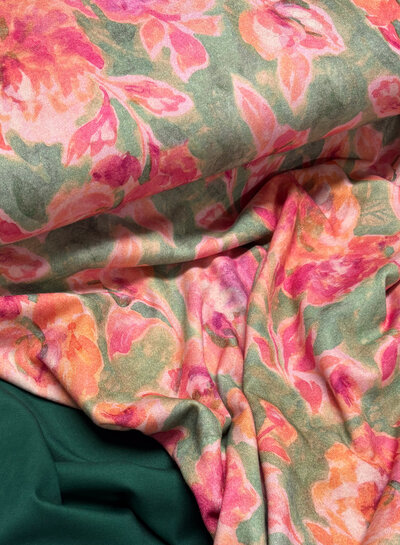 A la Ville groen en roze aquarel - fijne wool touch viscose tricot - prachtig breisel - Italiaanse makelij