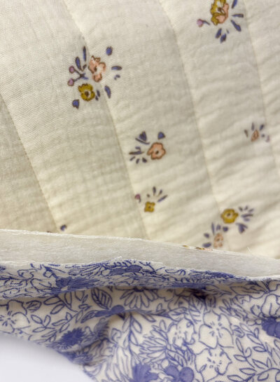 ecru floral -double face - quilted tetra / double gauze