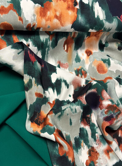 Madeline green - stylish woven fabric - wrinkle-free - high quality (Italy)