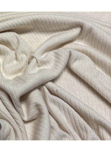 rib knit - prachtig vormvast gebreid - ecru