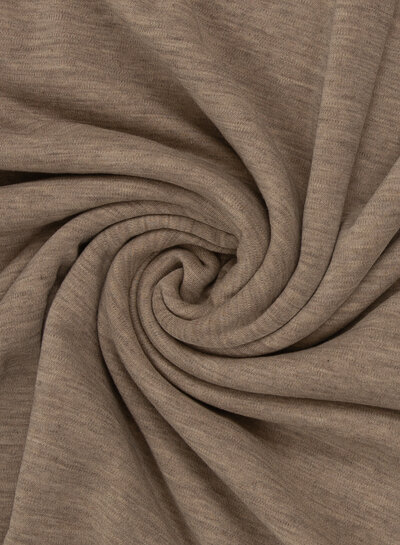 100% finely knitted merino wool - sand