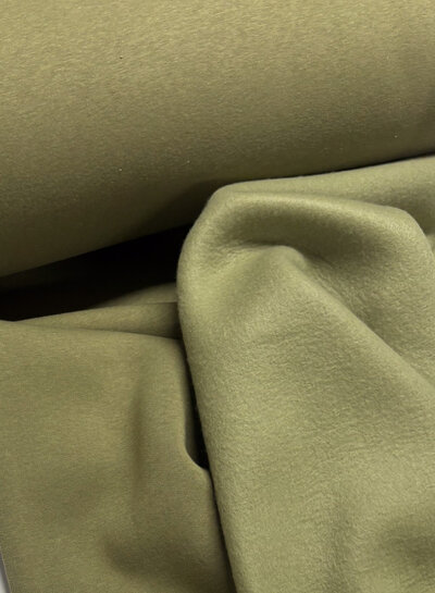 Doubles soft khaki, thick jogging with a roughened inside Doubles