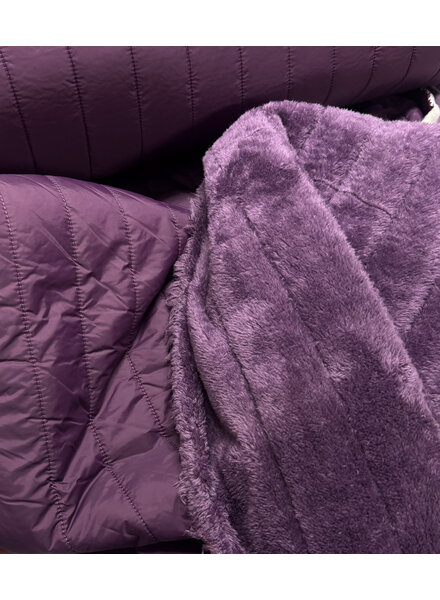 stepper aubergine - fleece on the inside - double-faced - quilted
