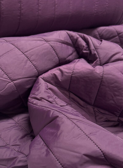 stepper aubergine - fleece on the inside - double-faced - quilted