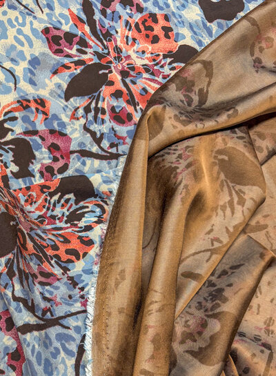 wild blossom blue & burgundy - prachtige viscose blend