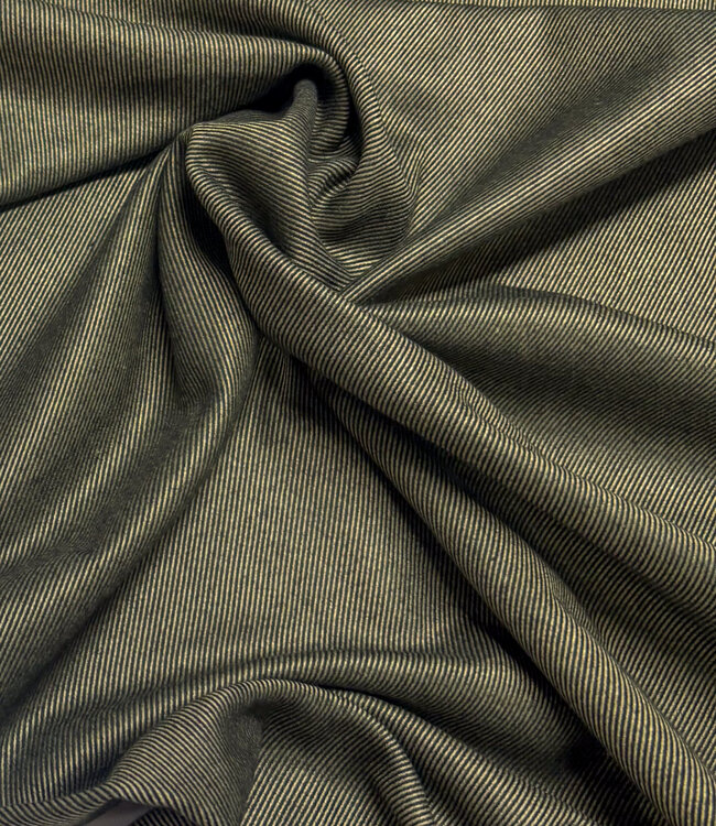 groen twill stripes -  geweven bamboe - gerecycleerde, heel soepelvallende stof en geen kreuk