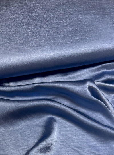 sky blye - beautiful satin - high drape