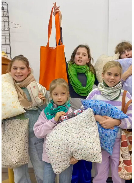 Open sewing day for kids Monday 22/12/2025