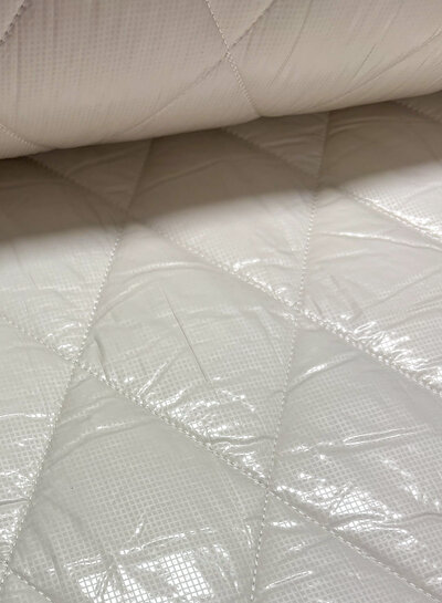 off-white foil - stepper - quilted - double-faced