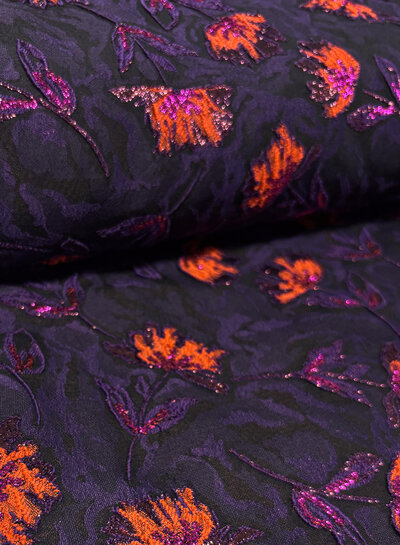 A la Ville aubergine en roest prachtige soepelvallende jacquard