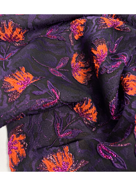 A la Ville aubergine and rust beautiful softly falling jacquard