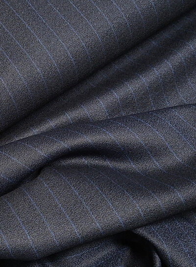 marineblauw met kobalt pinestripe -  geweven bamboe blend - heel soepelvallende stof en geen kreuk