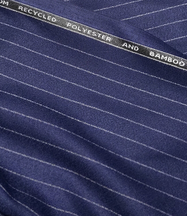 indigo blauw met grijze pinestripe -  geweven bamboe blend - heel soepelvallende stof en geen kreuk