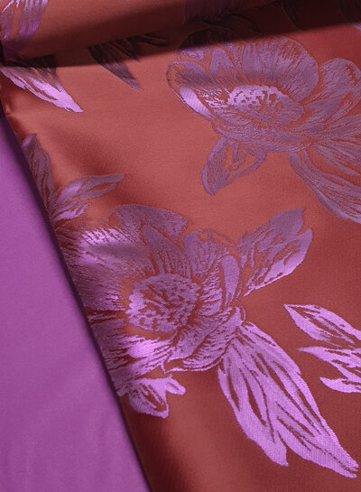 A la Ville burgundy and lilac - brokaat - prachtige soepelvallende jacquard