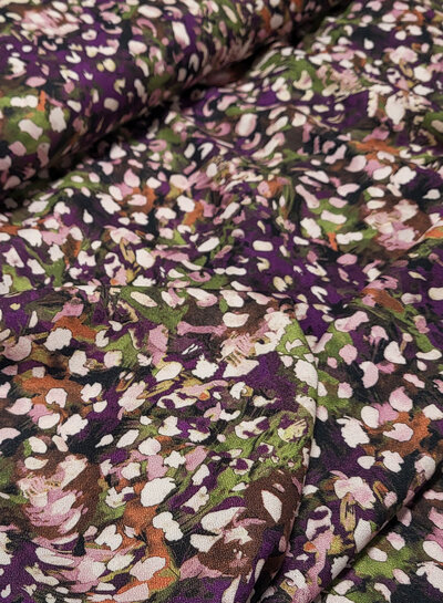 A la Ville wine mauve flowergarden (eggplant) - beautiful Italian viscose crepe