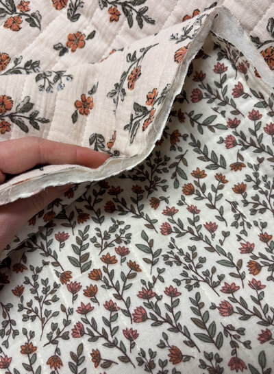 rust-colored flowers - quilted tetra / double gauze