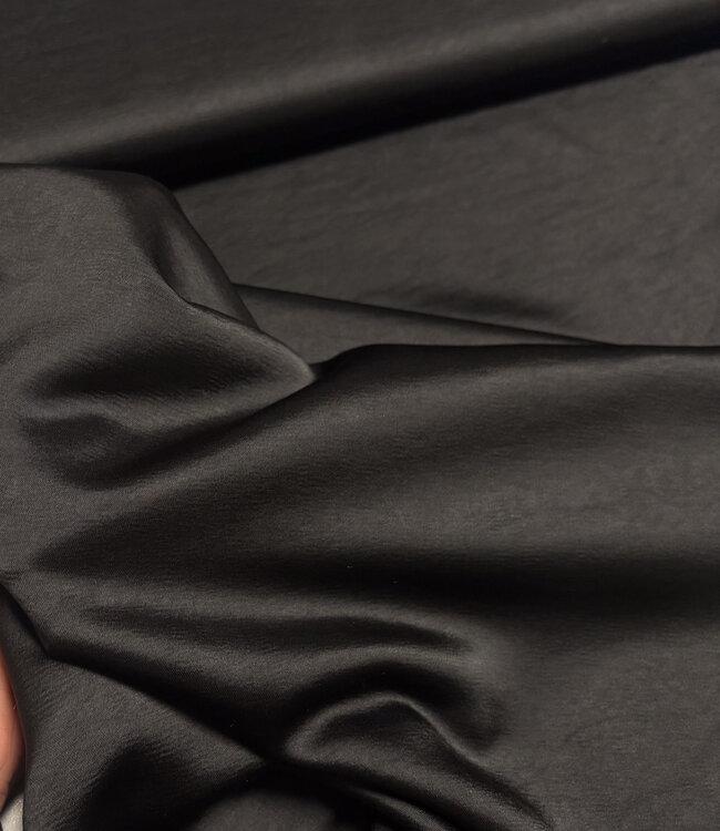A la Ville zwart - Satijn viscose - qualité Haute Couture