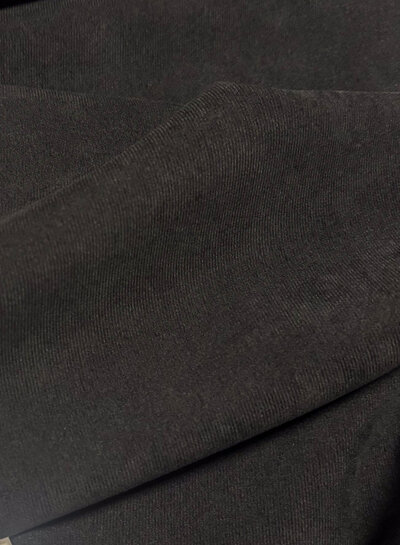 A la Ville black - beautiful velvet with twill binding