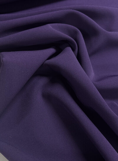 prachtig doorvallende stof - voor broeken en kleedjes - deep orchid