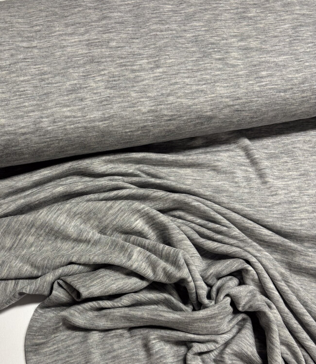 merino 100% lichtgrijs gemeleerd - prachtig gebreid