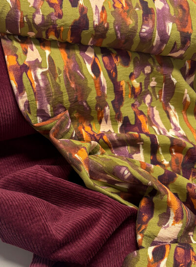 Bel'Etoile moss green abstract print - viscose