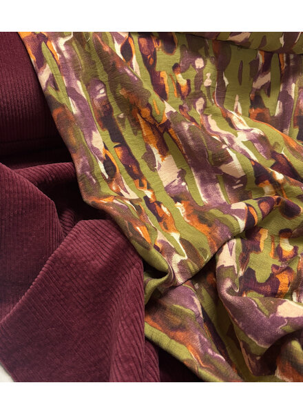 bordeaux - soepelvallende corduroy - lichte stretch