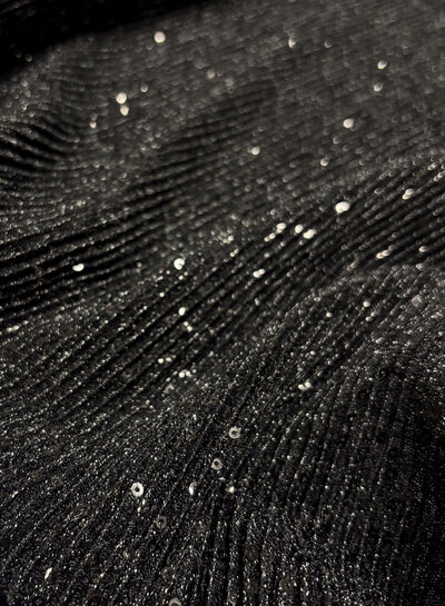 deadstock black - ribbed fabric with sequins