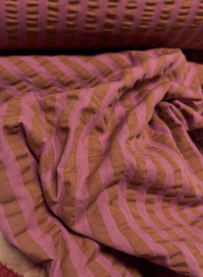 streepjes framboos / toffee - seersucker