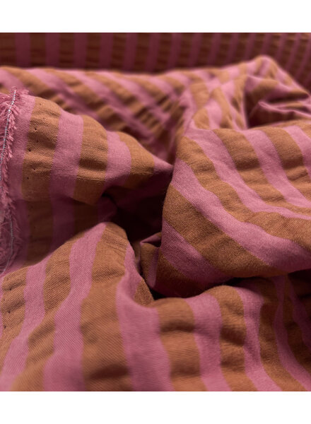 raspberry/toffee stripes - seersucker