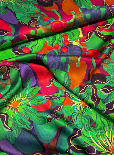 Marylene Madou colorfull green - viscose satijn - (bruidsatijn kwaliteit)