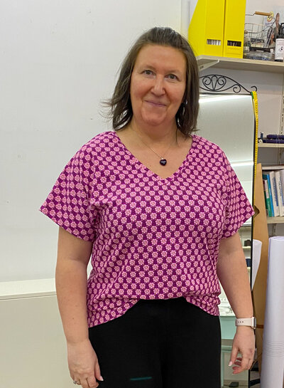 V-neck technique in T-shirt 19/04/2026