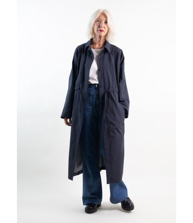 trenchcoat 15/03/2026