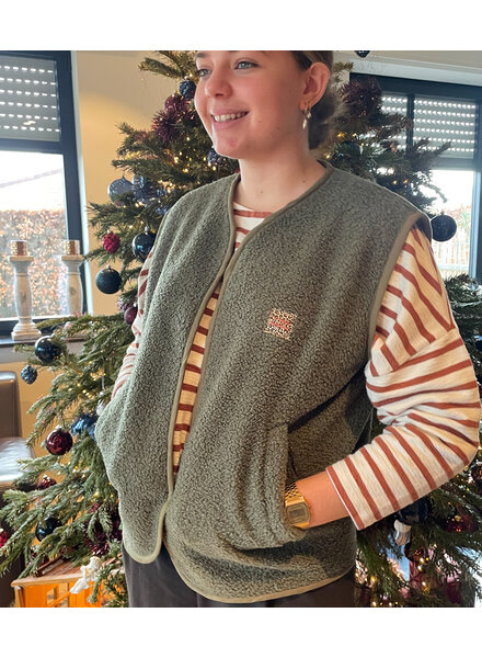 Junna vest 25/01/2026