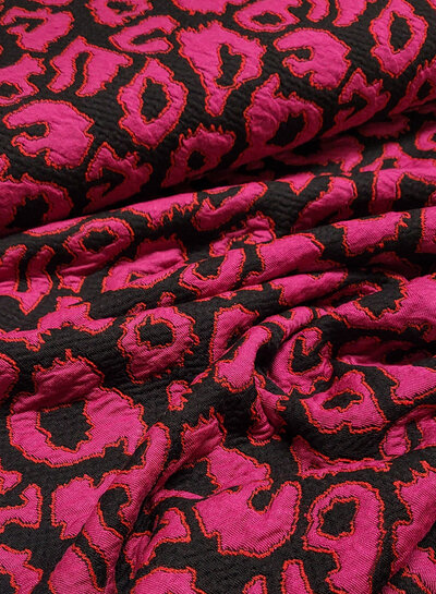 A la Ville leopard roze  met een streepje rood - prachtige rekbare jacquard