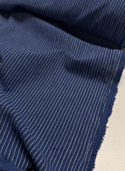 indigo blauw en witte krijtstreep - geweven katoen