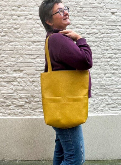 ZipperZoo 50 cm roll - ochre premium artificial leather - Mora