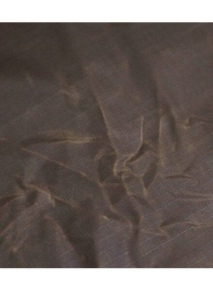 ripstop waxed canvas / oilskin dark brown