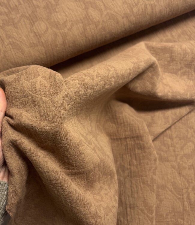 Madeline mocha mousse - ingeweven tetra jacquard