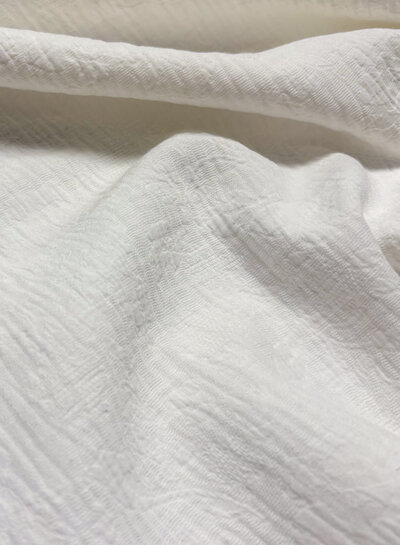 Madeline off-white - woven tetra jacquard